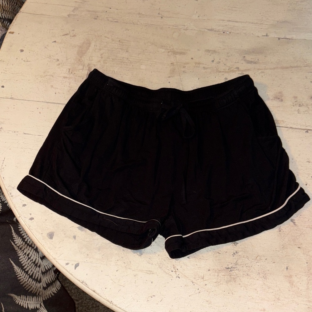 Women's Black Knit Drawstring Lounge Shorts